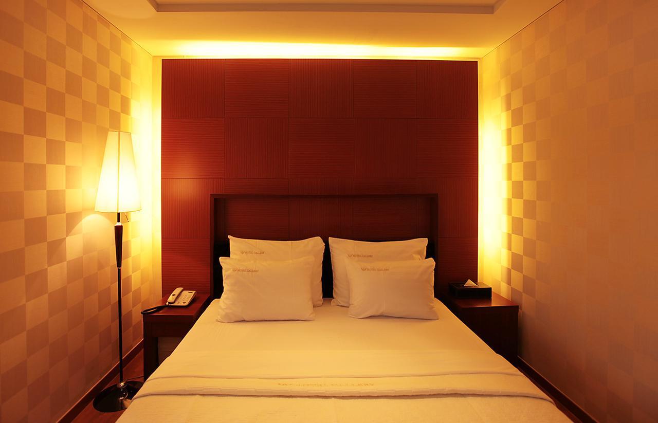 Gallery Tourist Hotel Tongyeong Exterior photo